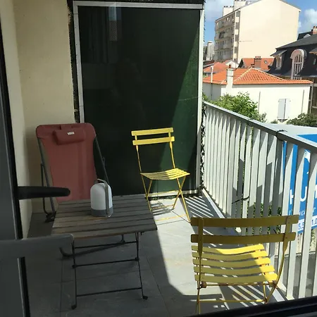 T2bis St Charles Apartament Biarritz